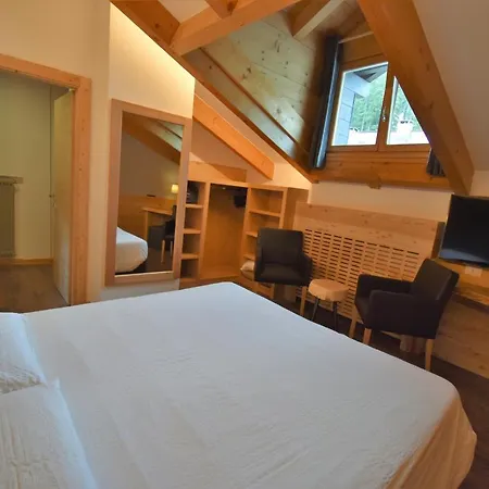 Hotel Garni Arnica ***S Madonna di Campiglio