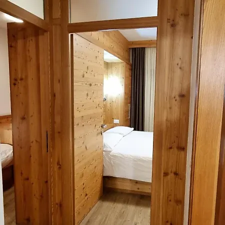 Hotel Garni Arnica ***S Madonna di Campiglio